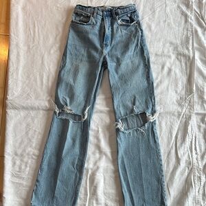 Abercrombie & Fitch 90’s relaxed Jean high rise